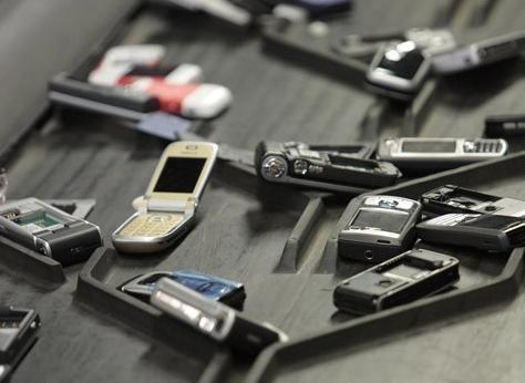 廢舊通訊產(chǎn)品 從抽屜遺忘到全球循環(huán)的隱秘旅程